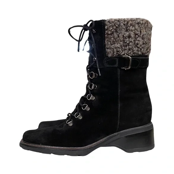 Aquatalia black suede, Lace Up, lug sole booties Moto Combat bouclé lined - Picture 3 of 12